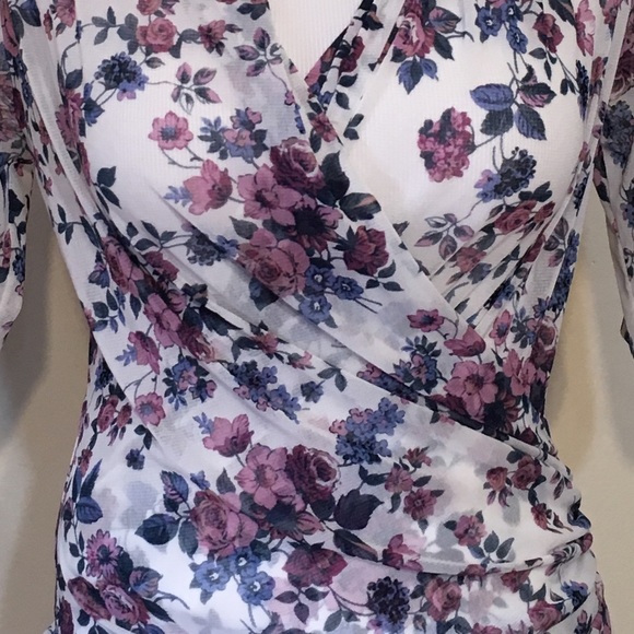 Karen Kane Floral Print Mesh Wrap Top. - Picture 9 of 9
